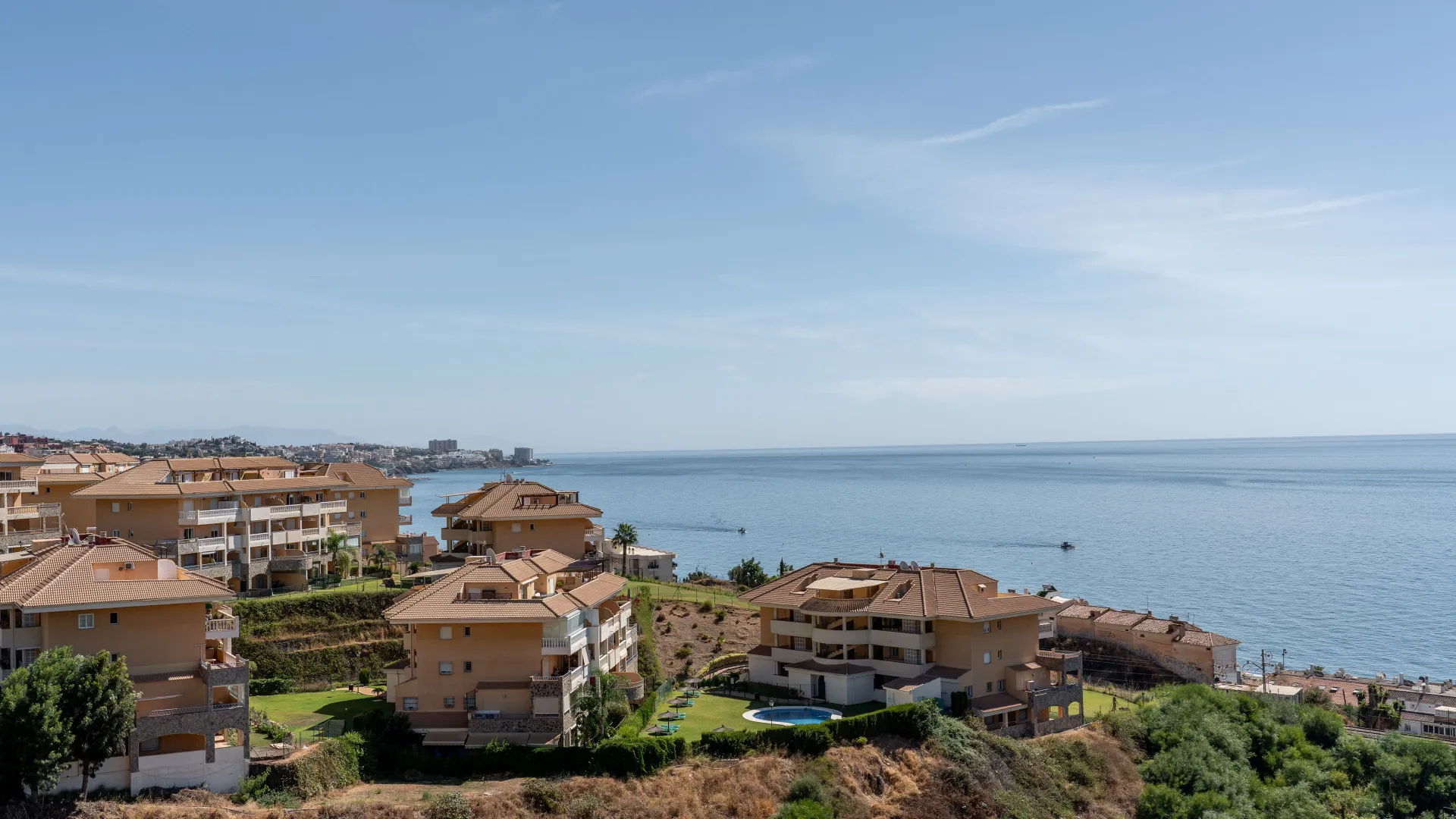Fuengirola 5 bedrooms town house for sale