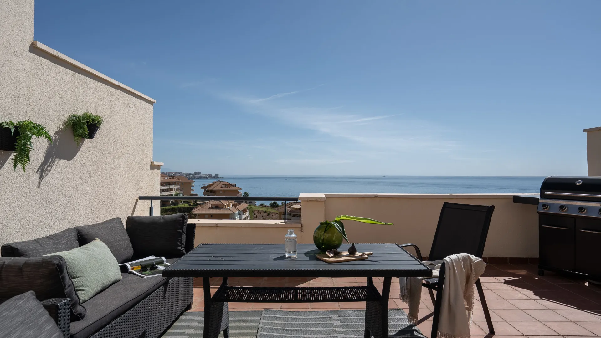 Fuengirola 5 bedrooms town house for sale