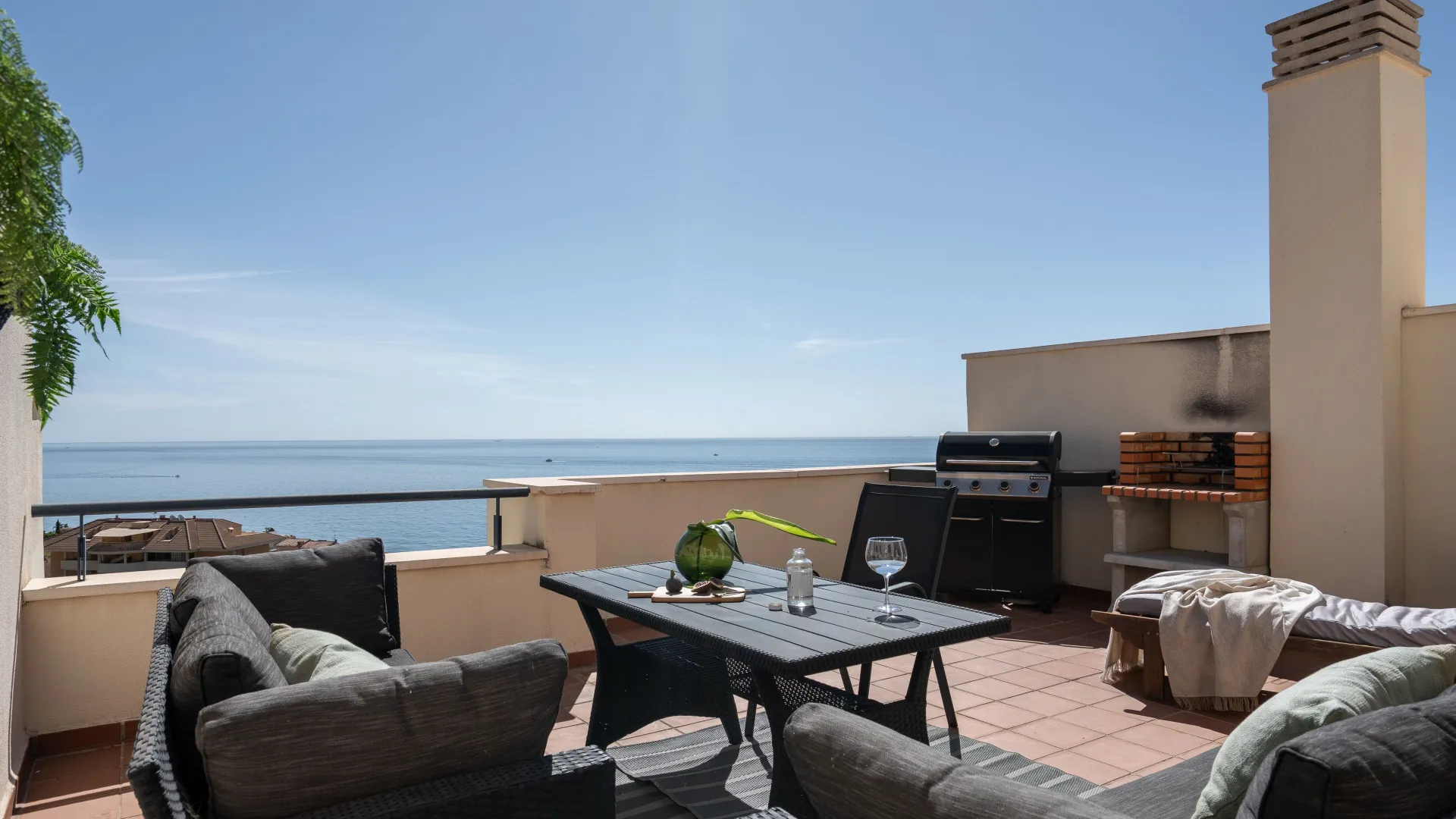 Fuengirola 5 bedrooms town house for sale