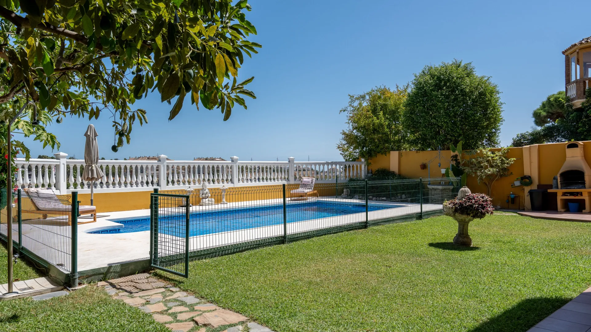 For sale villa in Campo Mijas with 5 bedrooms