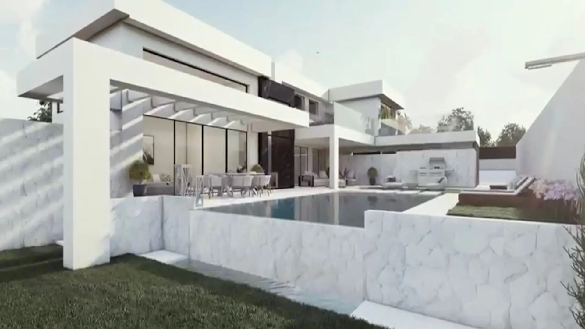 Villa for sale in Estepona West