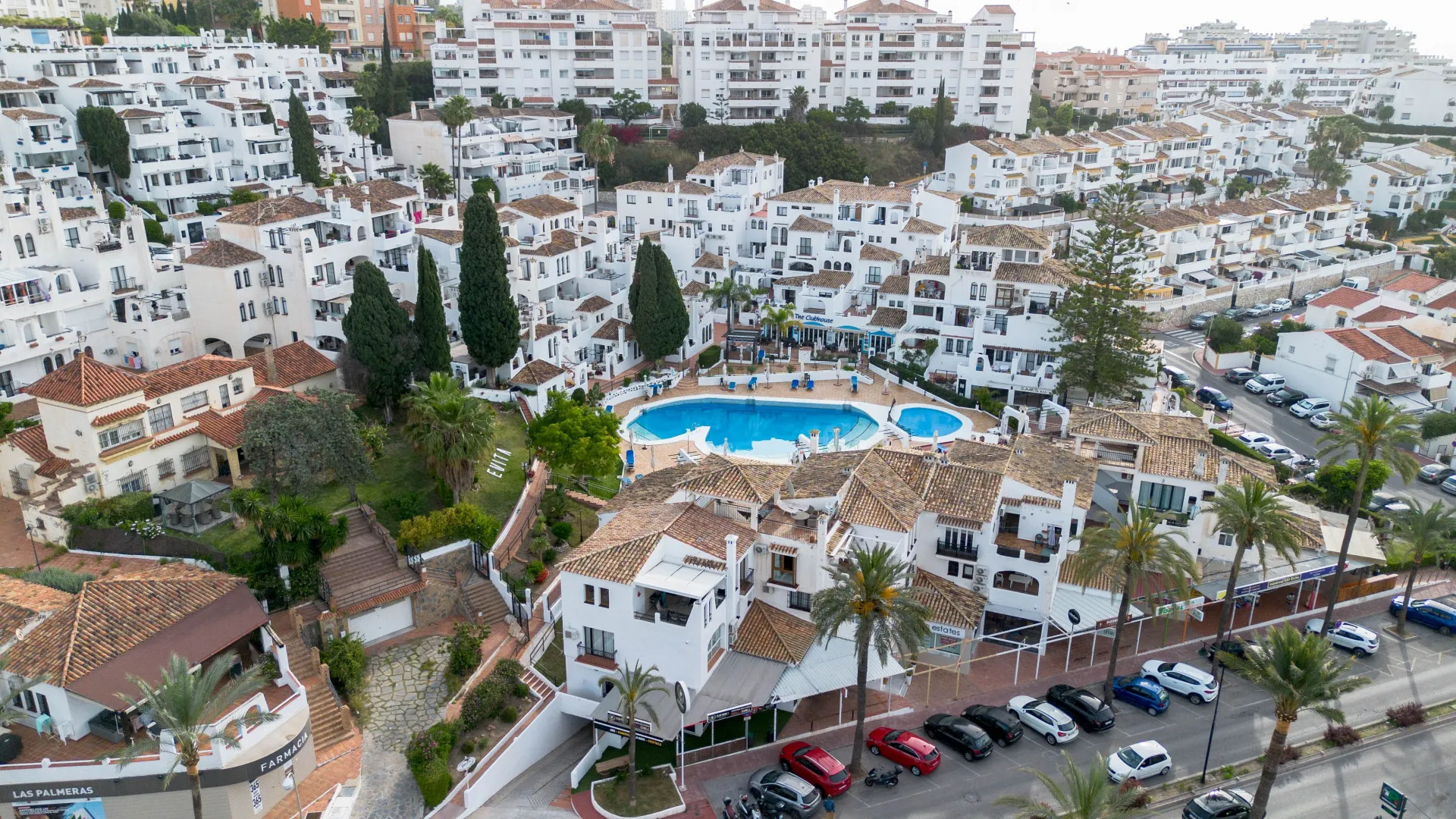 Ático a la venta de 2 dormitorios en Benalmadena Costa