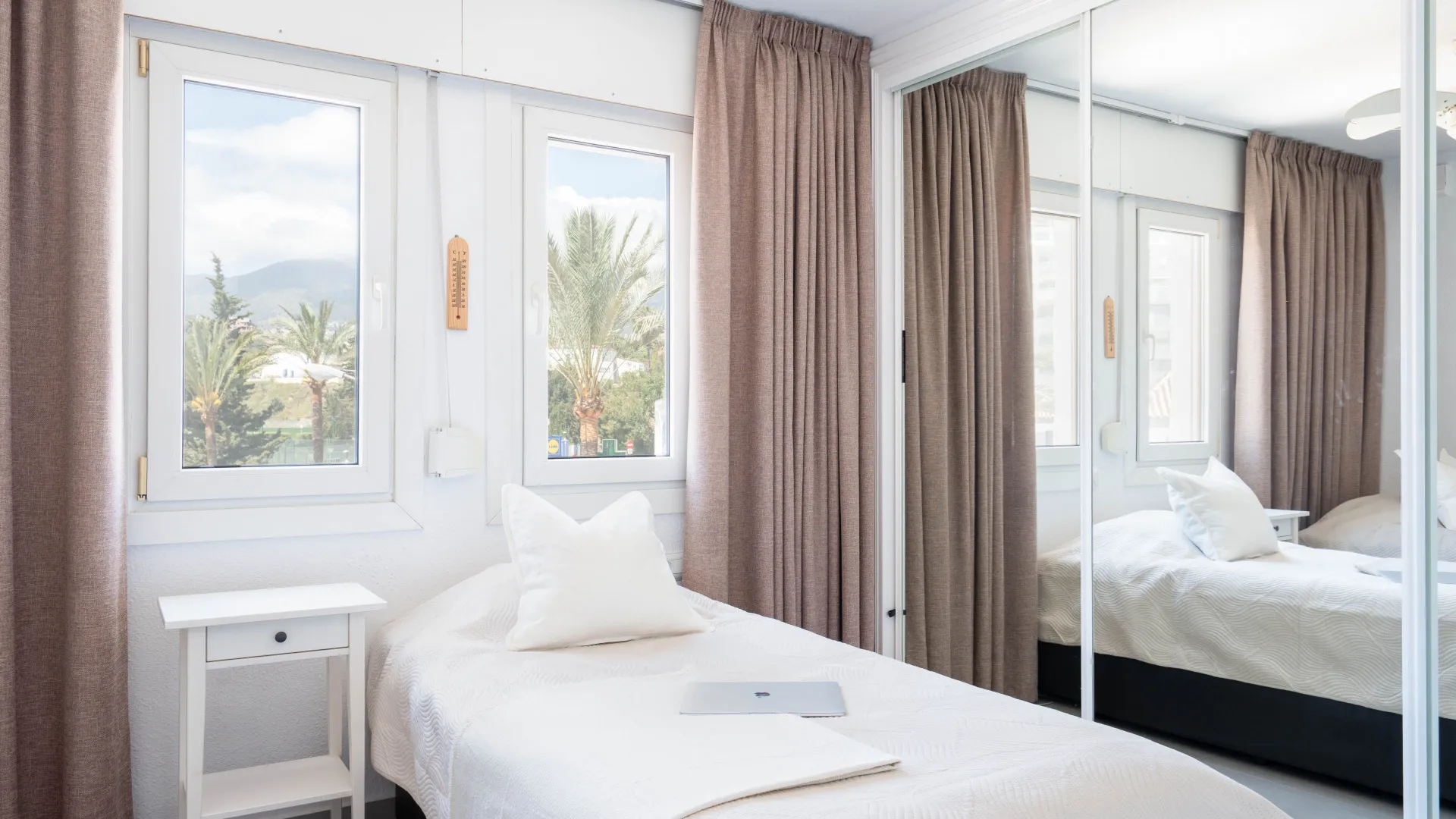 Ático a la venta de 2 dormitorios en Benalmadena Costa