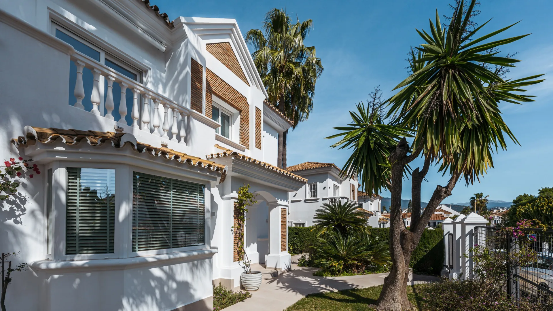 4 bedrooms Estepona villa for sale