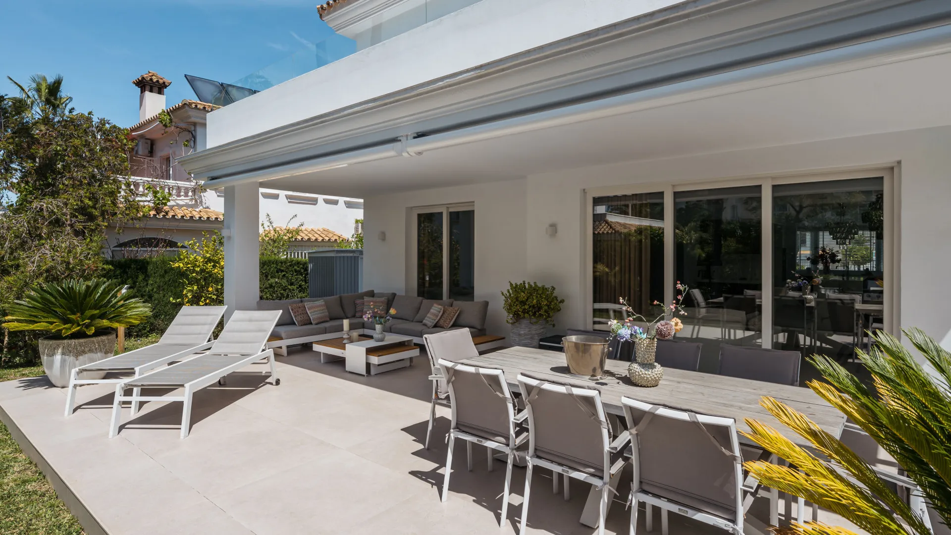 4 bedrooms Estepona villa for sale