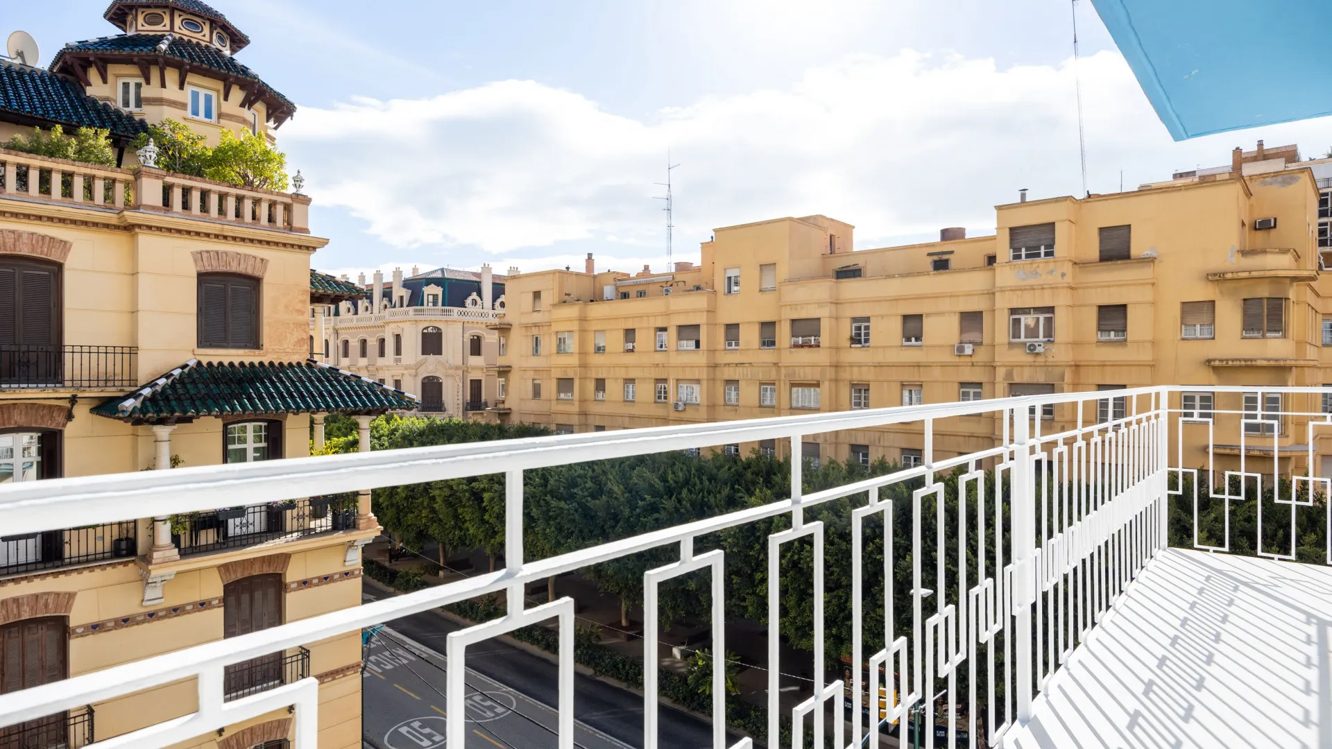 2 bedrooms flat in Malaga for sale