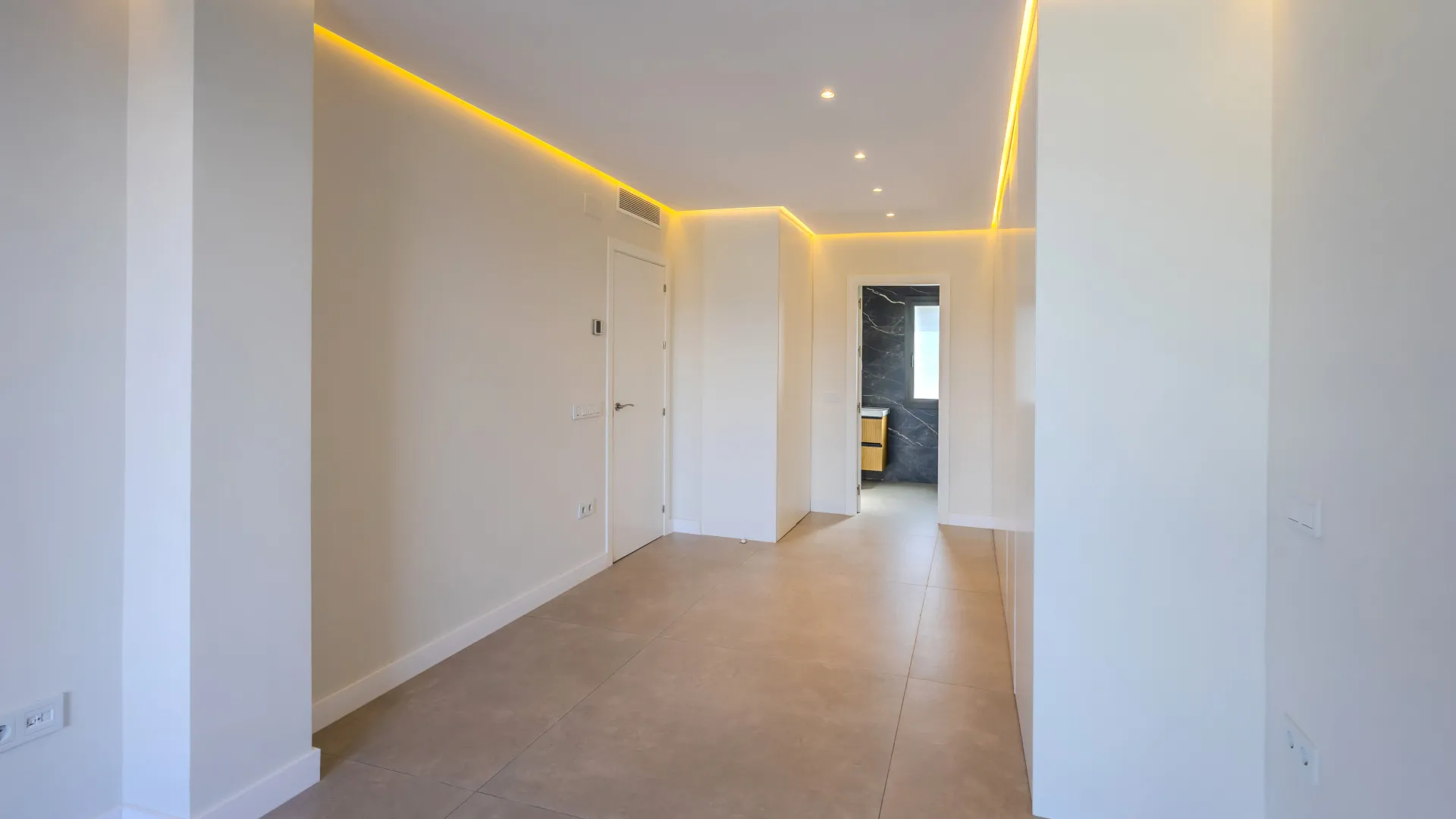 Apartamento en venta en Nueva Andalucia