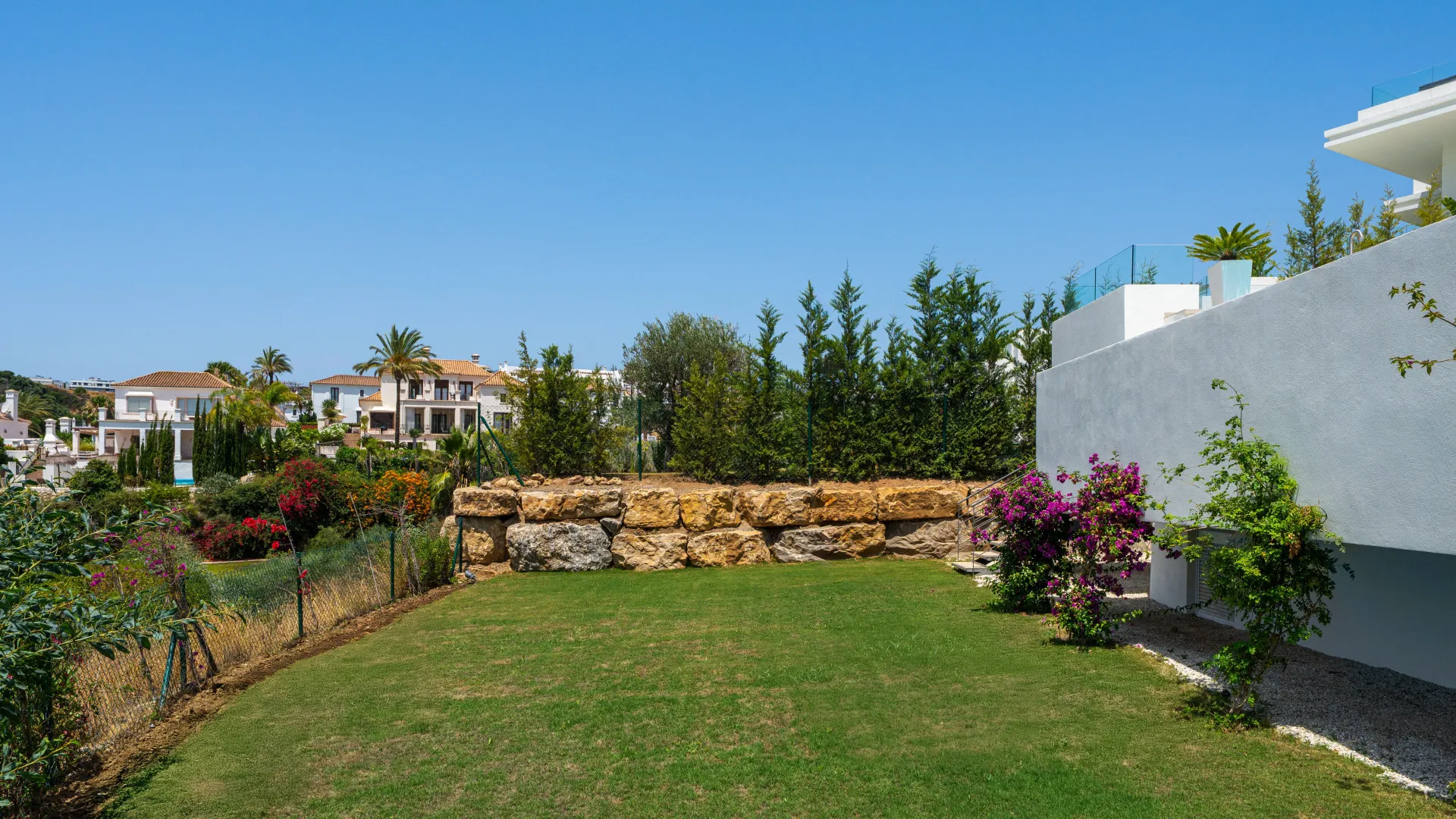 Casa en venta con 4 dormitorios en Estepona Este