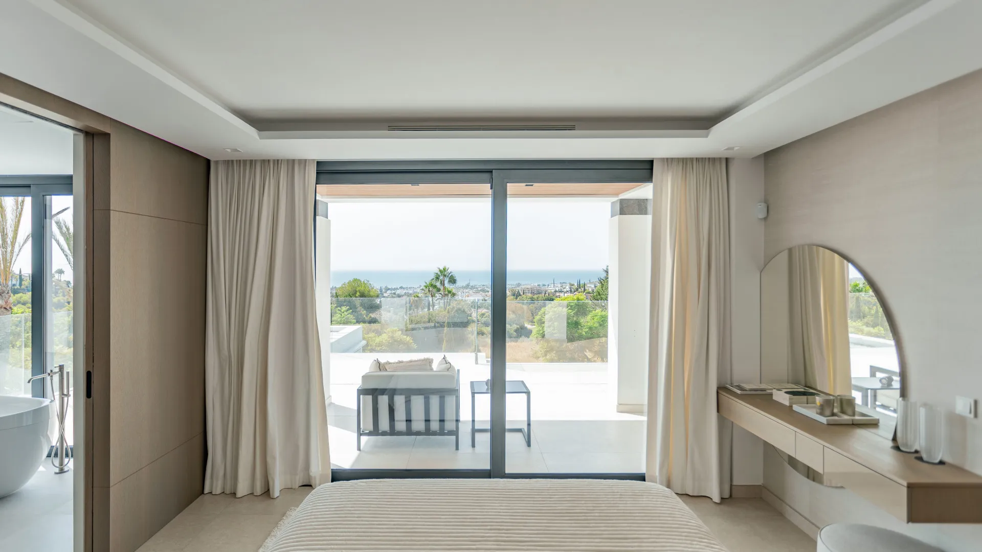 Se vende villa con 4 dormitorios en Los Flamingos