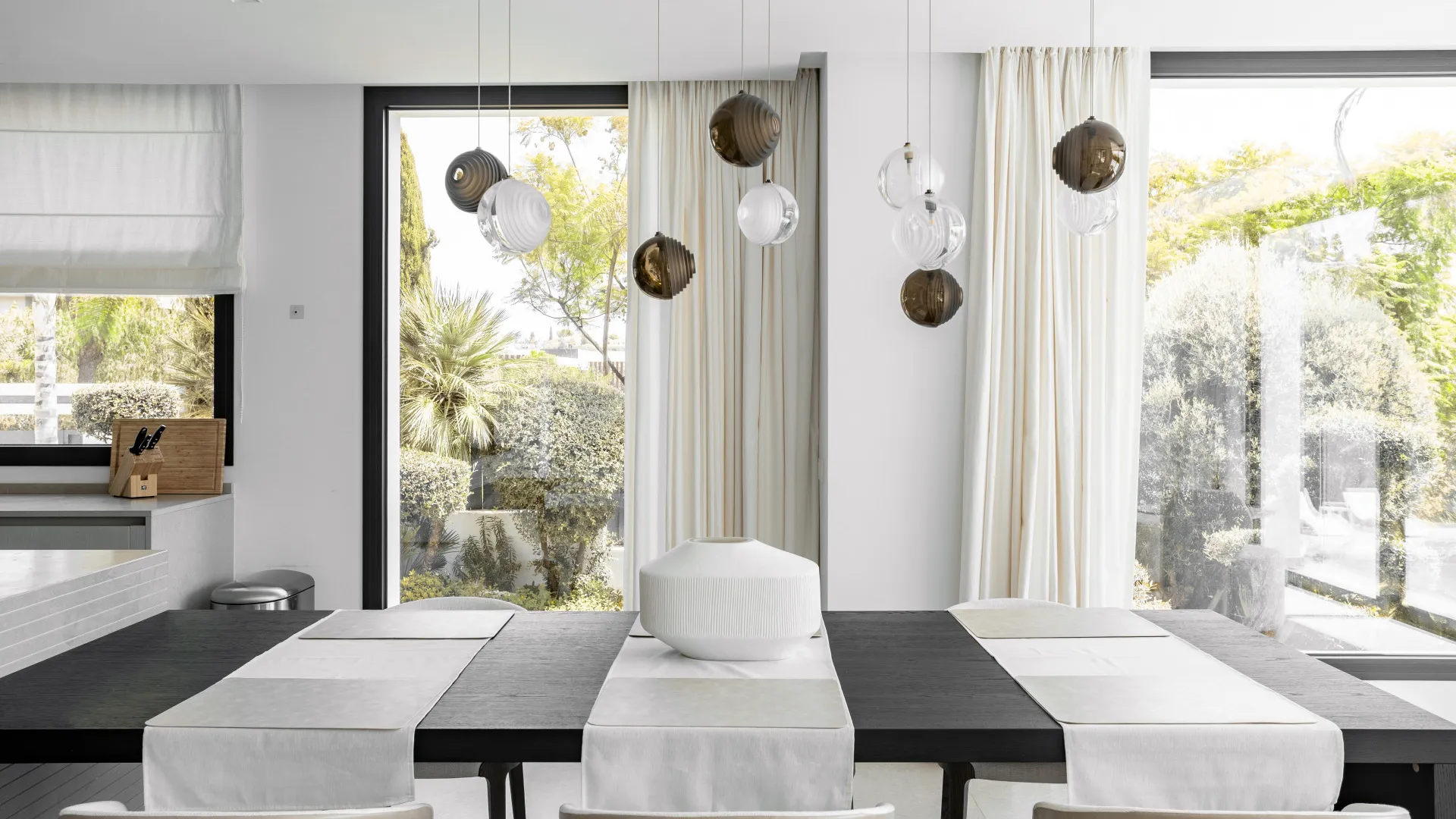 Se vende villa con 4 dormitorios en Los Flamingos