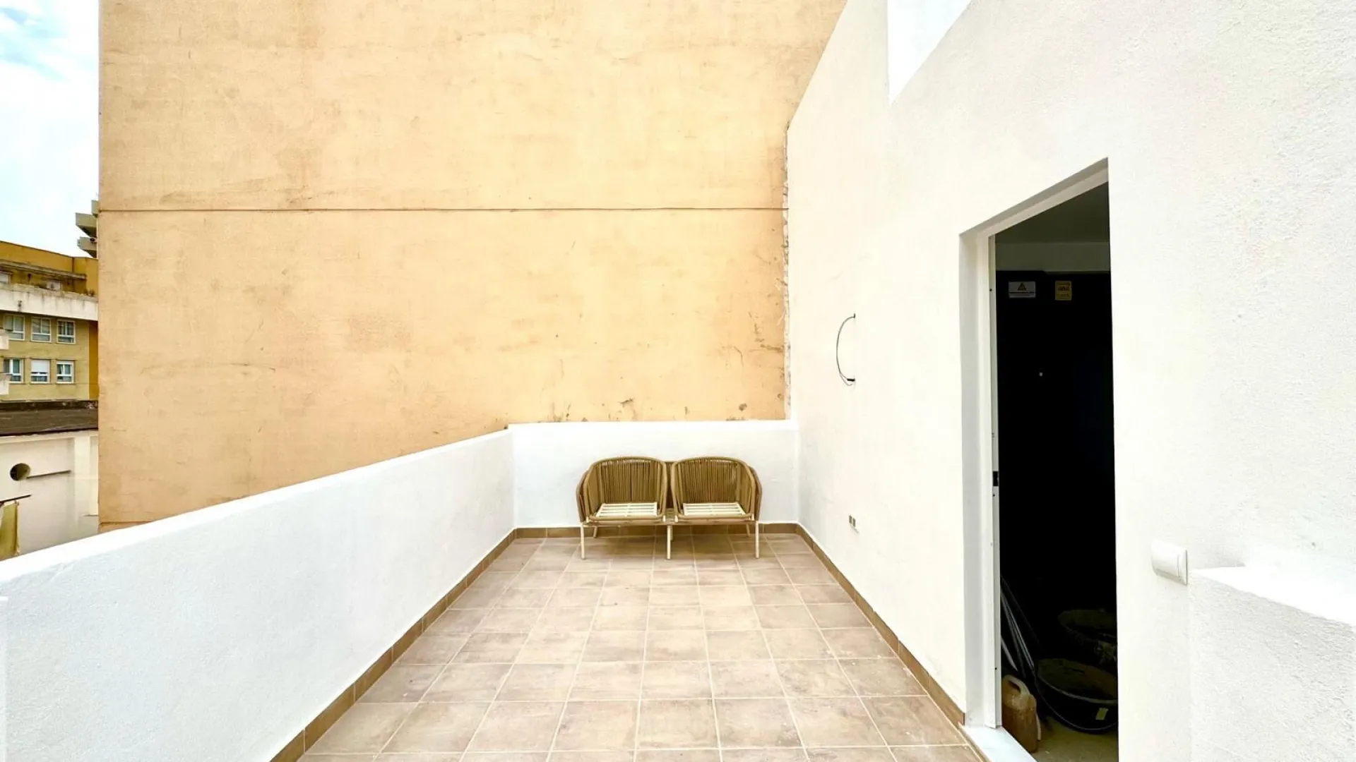 6 bedrooms Perchel Norte - La Trinidad unique building for sale