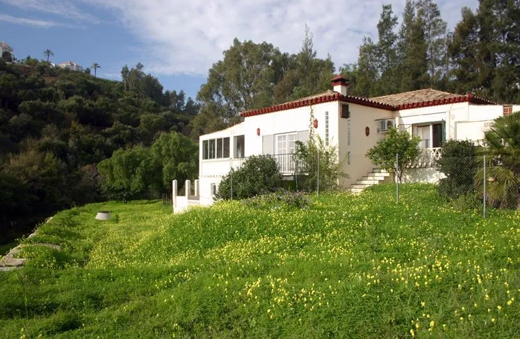 Benahavis plot for sale