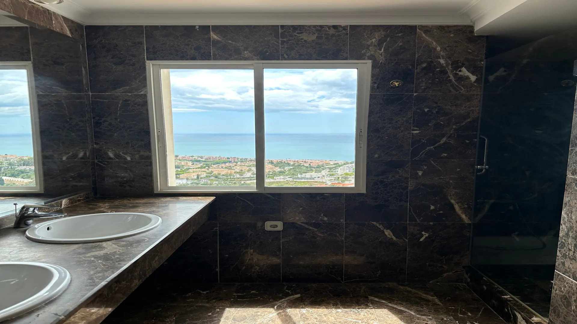 4 bedrooms Malaga - Este duplex penthouse for sale