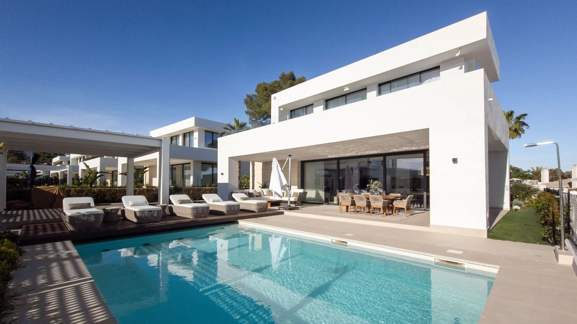 Buy La Finca de Marbella 4 bedrooms villa