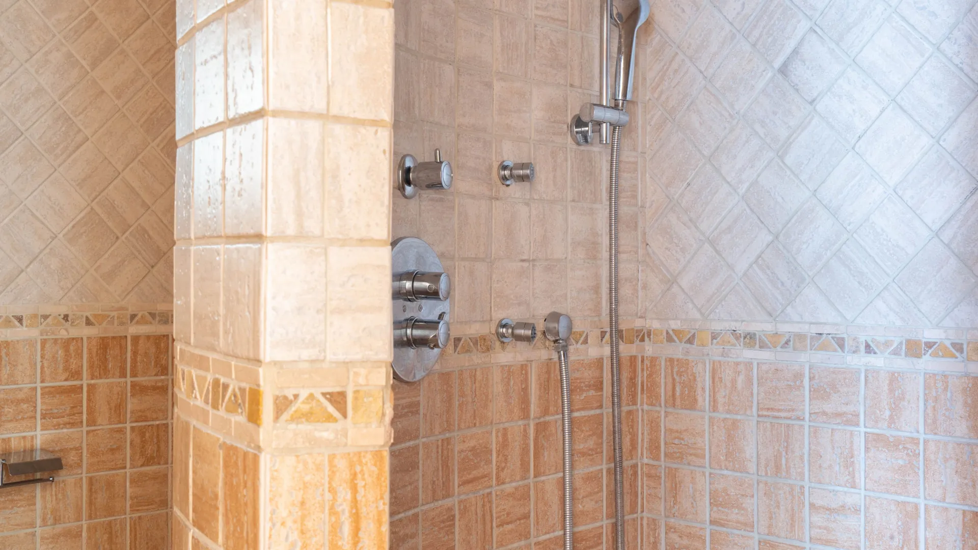 For sale Las Lagunas 2 bedrooms town house