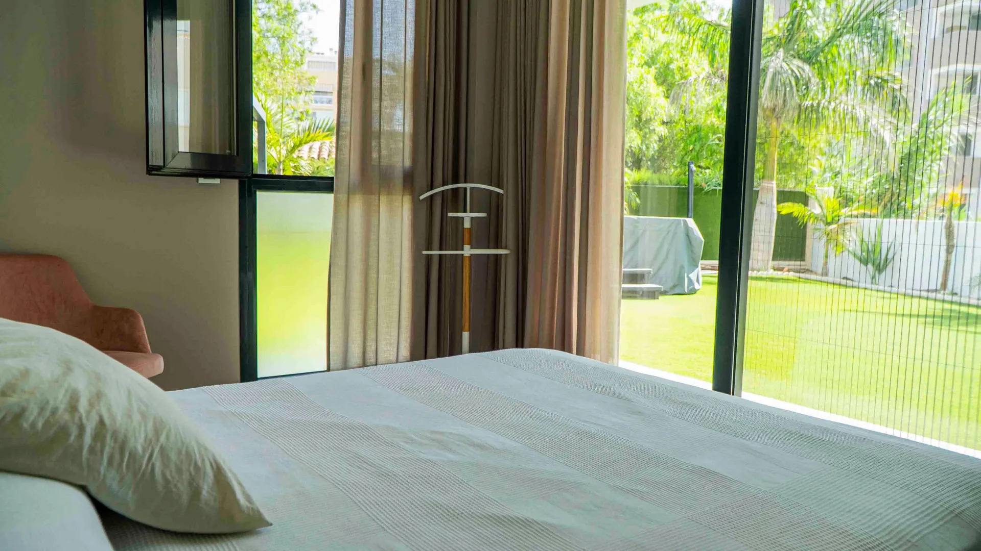 For sale Torremolinos ground floor apartment with 3 bedrooms