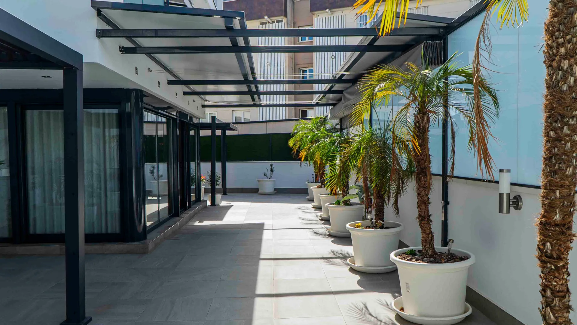 For sale Torremolinos ground floor apartment with 3 bedrooms