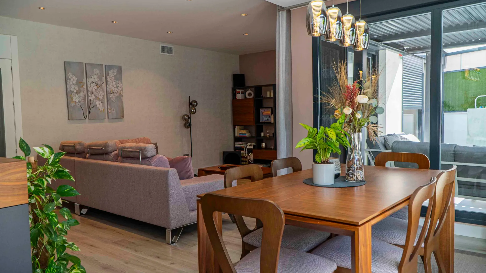 For sale Torremolinos ground floor apartment with 3 bedrooms