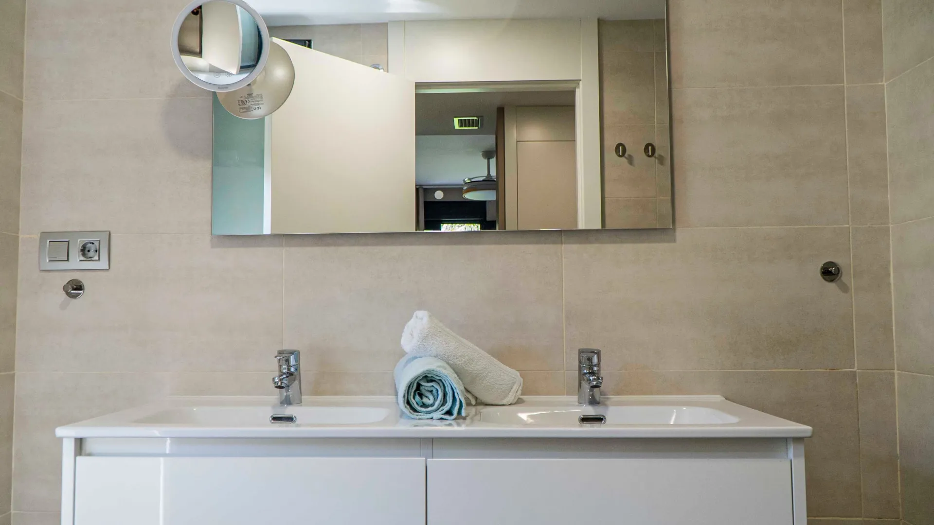 For sale Torremolinos ground floor apartment with 3 bedrooms