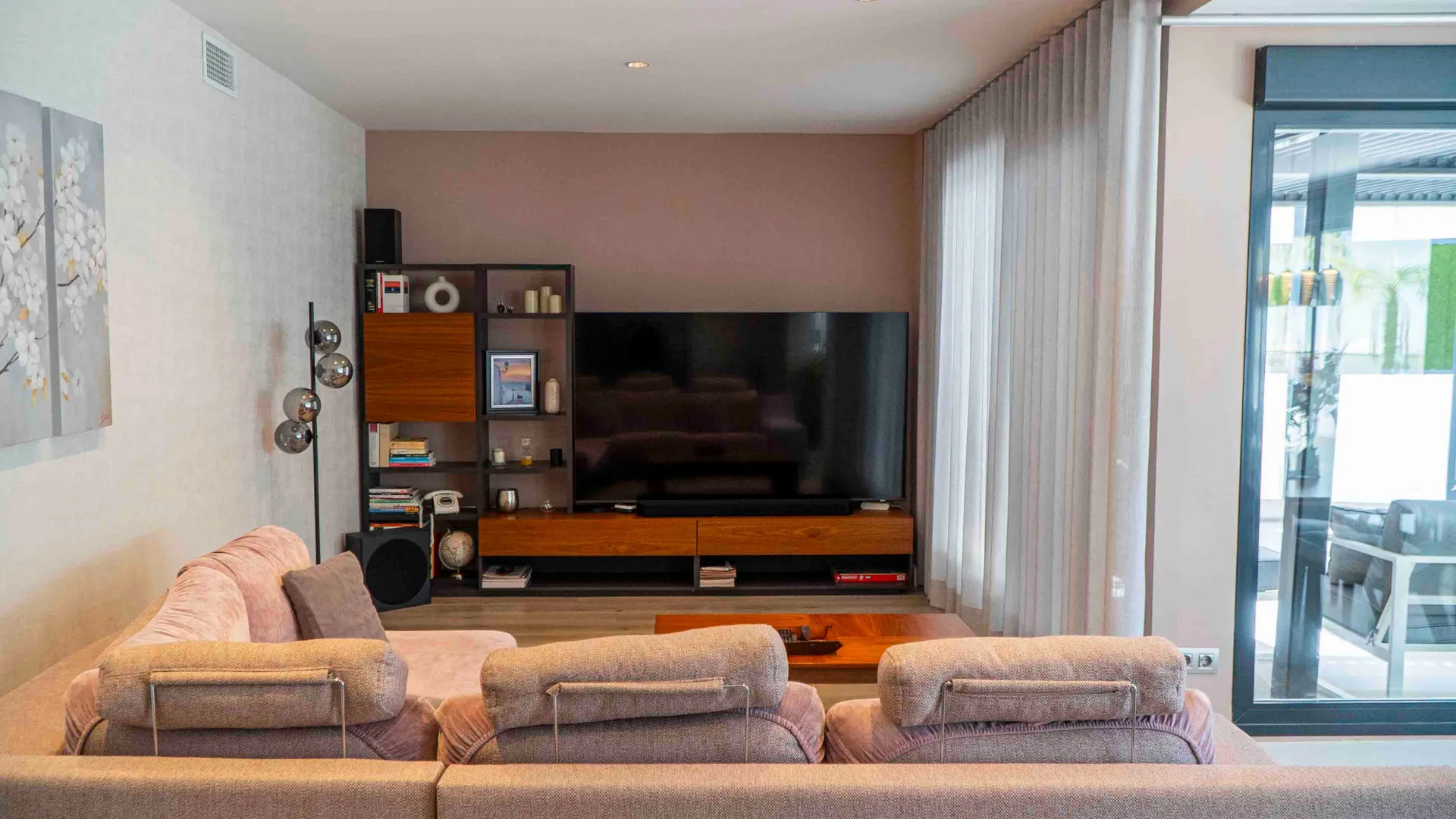 For sale Torremolinos ground floor apartment with 3 bedrooms