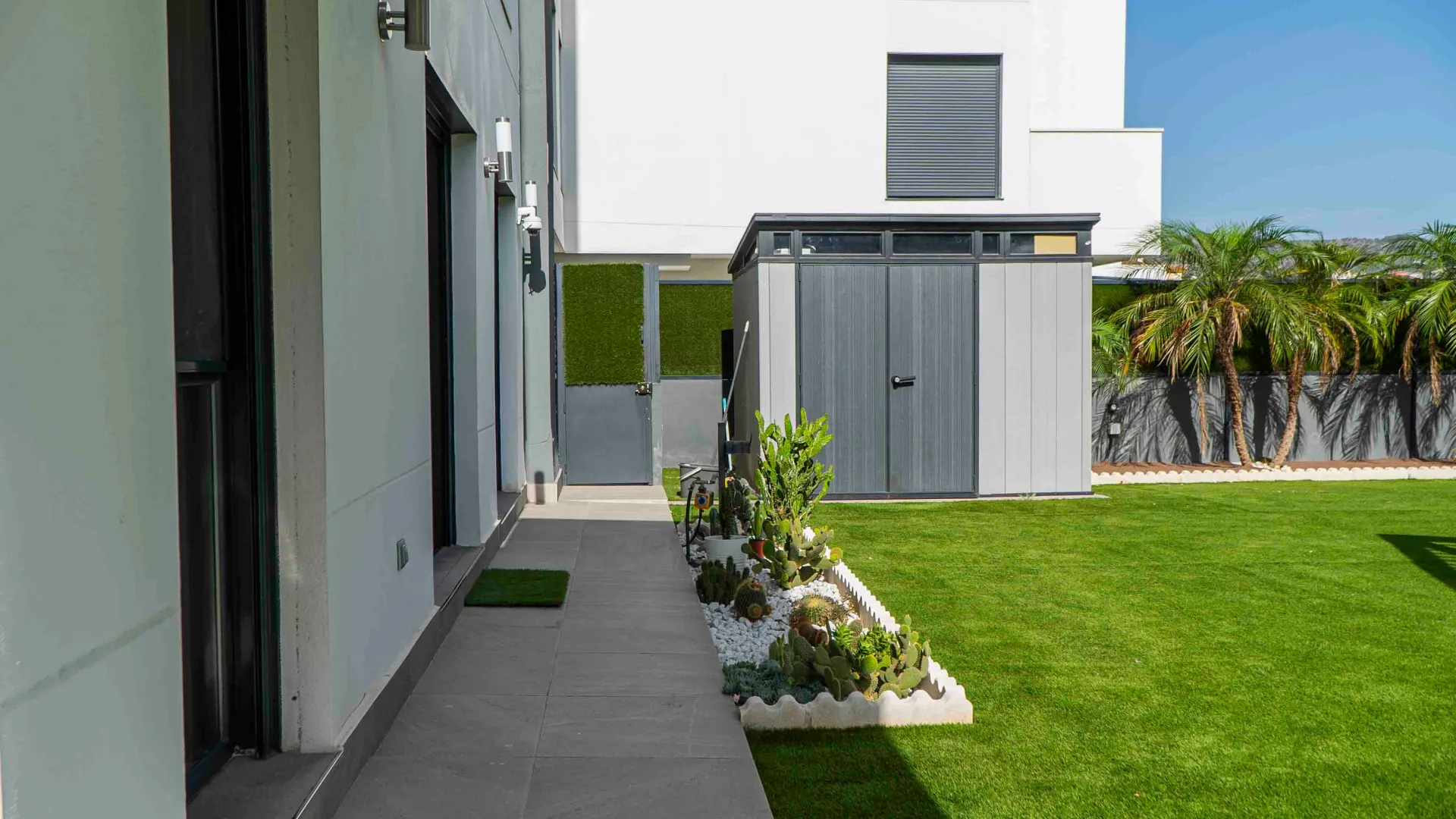 For sale Torremolinos ground floor apartment with 3 bedrooms