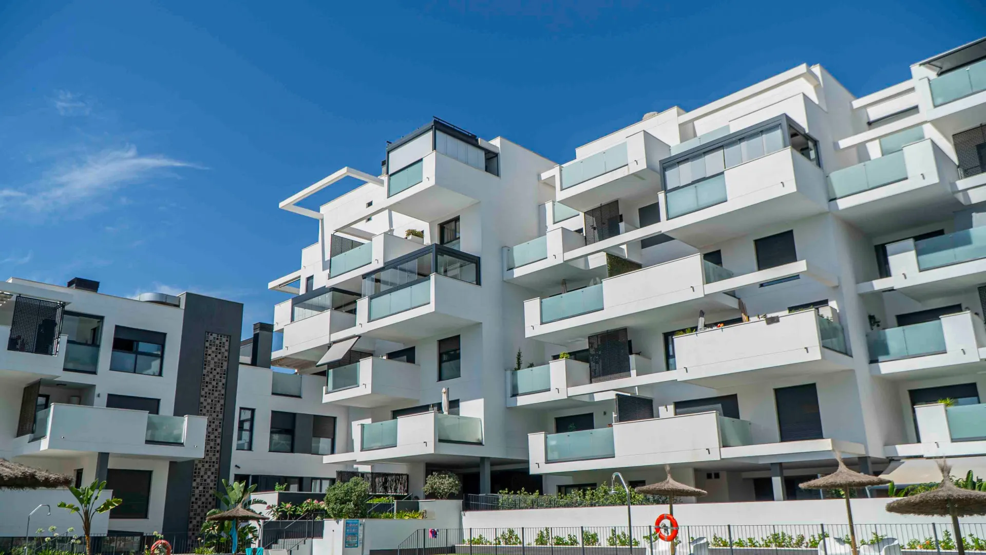 For sale Torremolinos ground floor apartment with 3 bedrooms