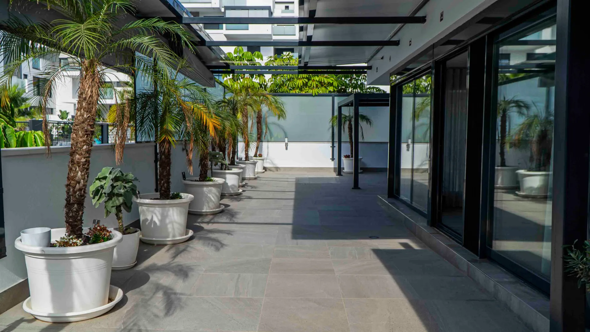 For sale Torremolinos ground floor apartment with 3 bedrooms