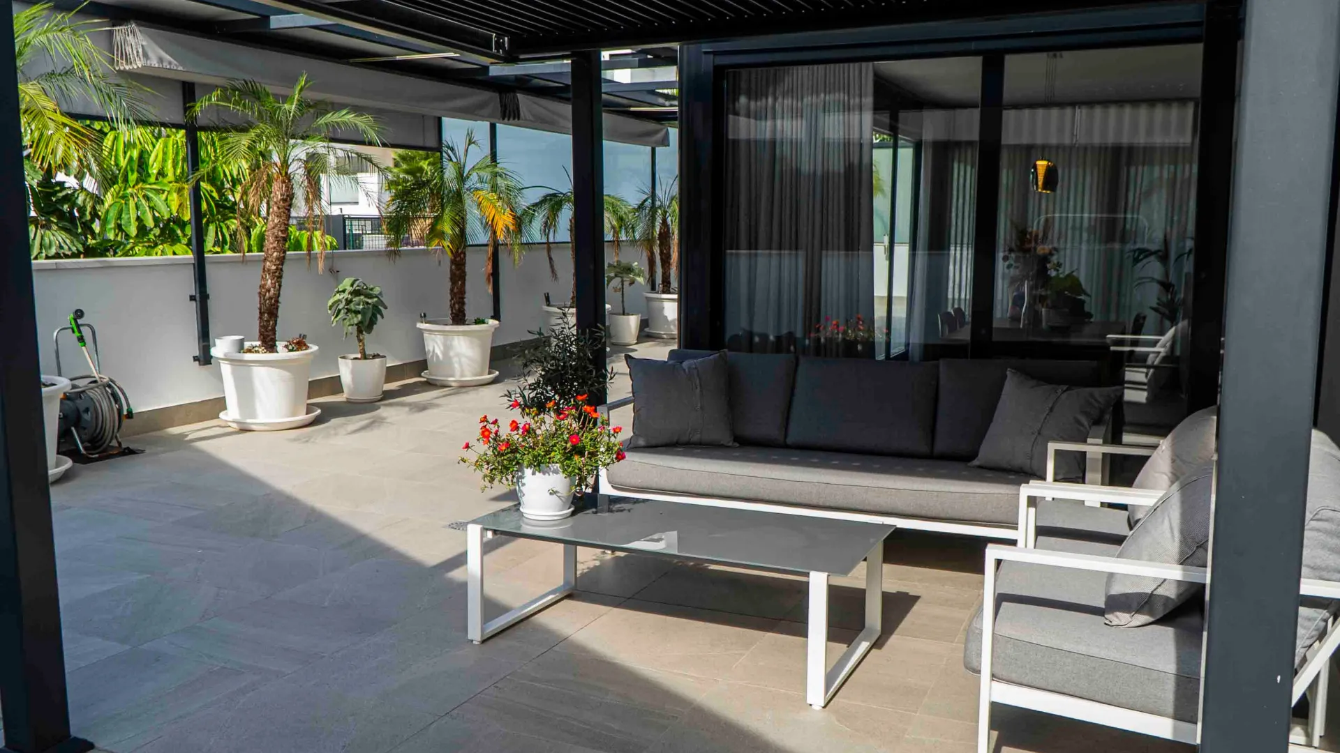 For sale Torremolinos ground floor apartment with 3 bedrooms