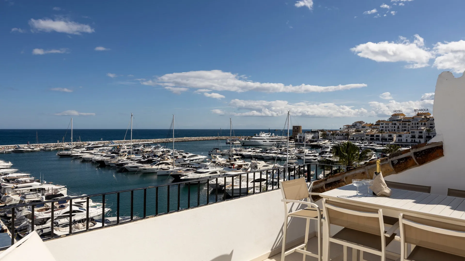 Ático a la venta en Marbella - Puerto Banus