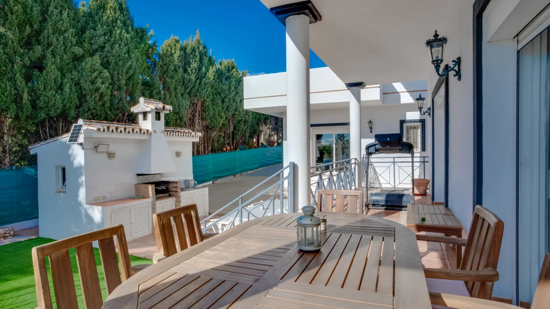 5 bedrooms villa for sale in Xarblanca