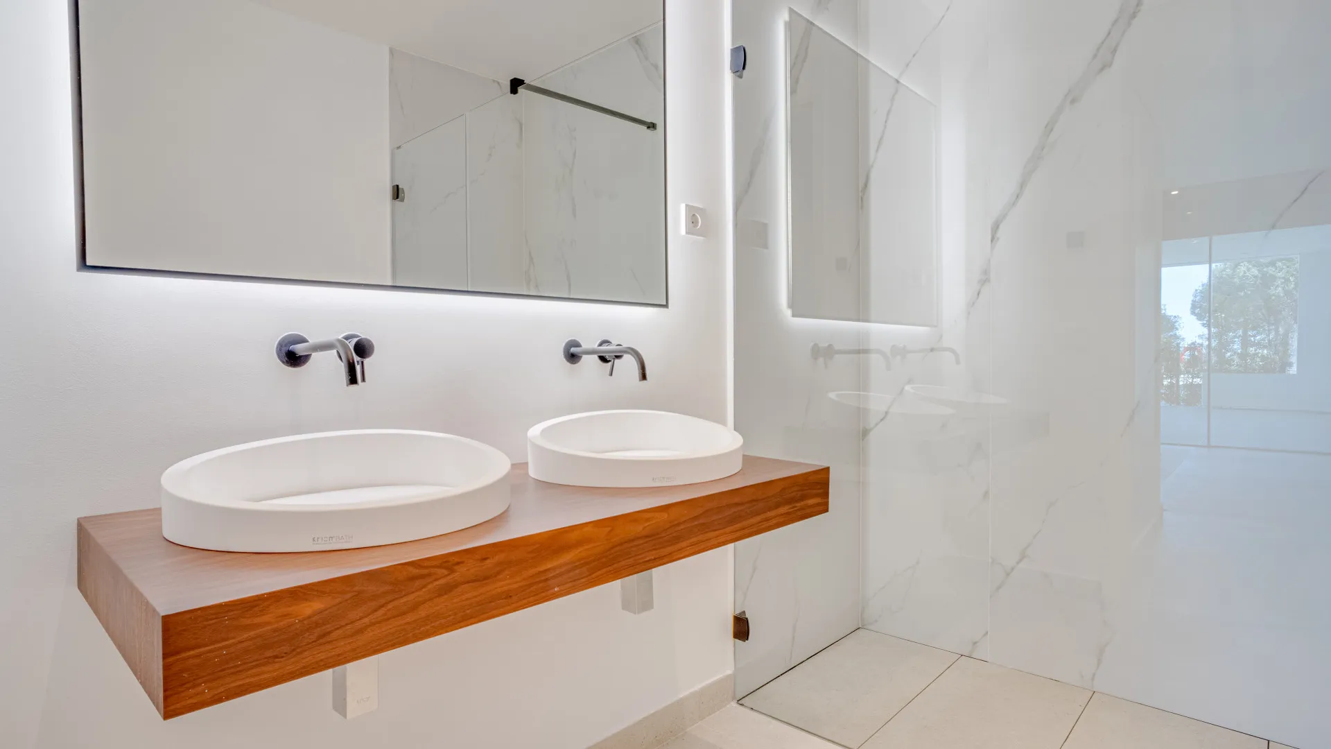 Ground floor apartment for sale in Artola