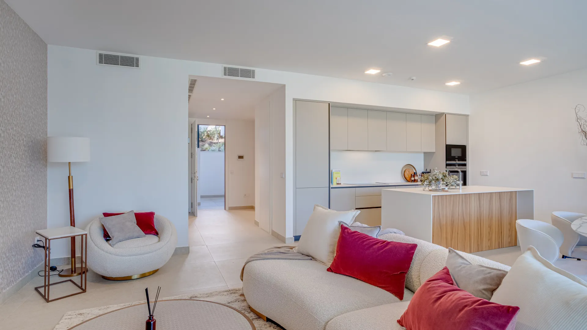 Ground floor apartment for sale in Artola