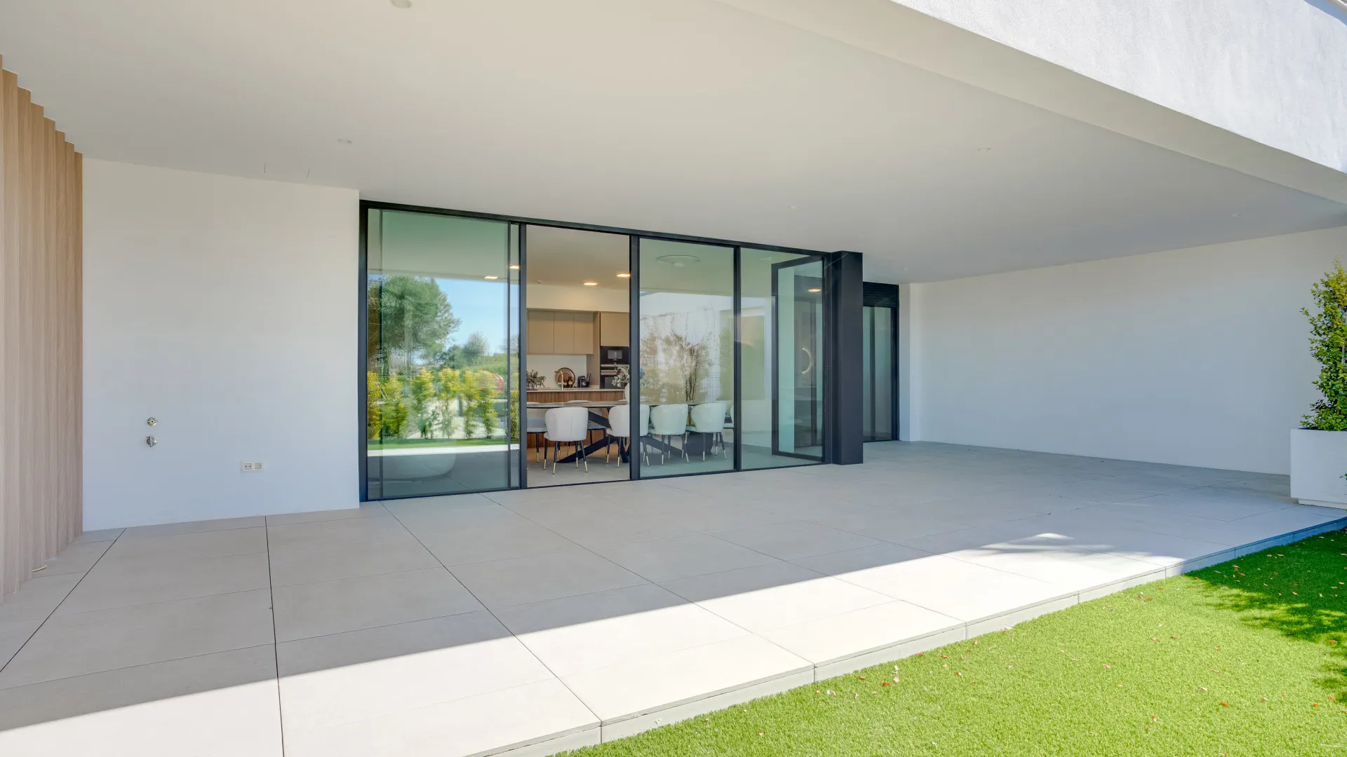 Ground floor apartment for sale in Artola