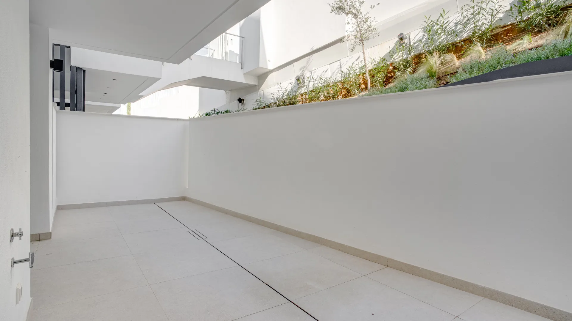 Ground floor apartment for sale in Artola