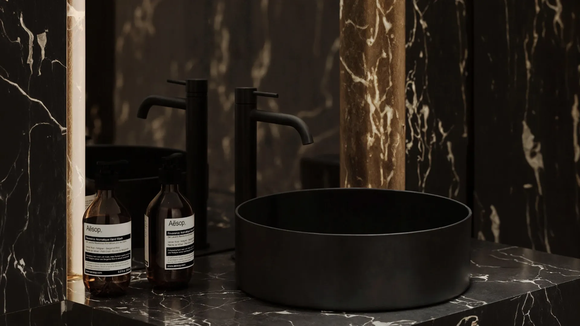 Rocio de Nagüeles 6 bedrooms villa for sale