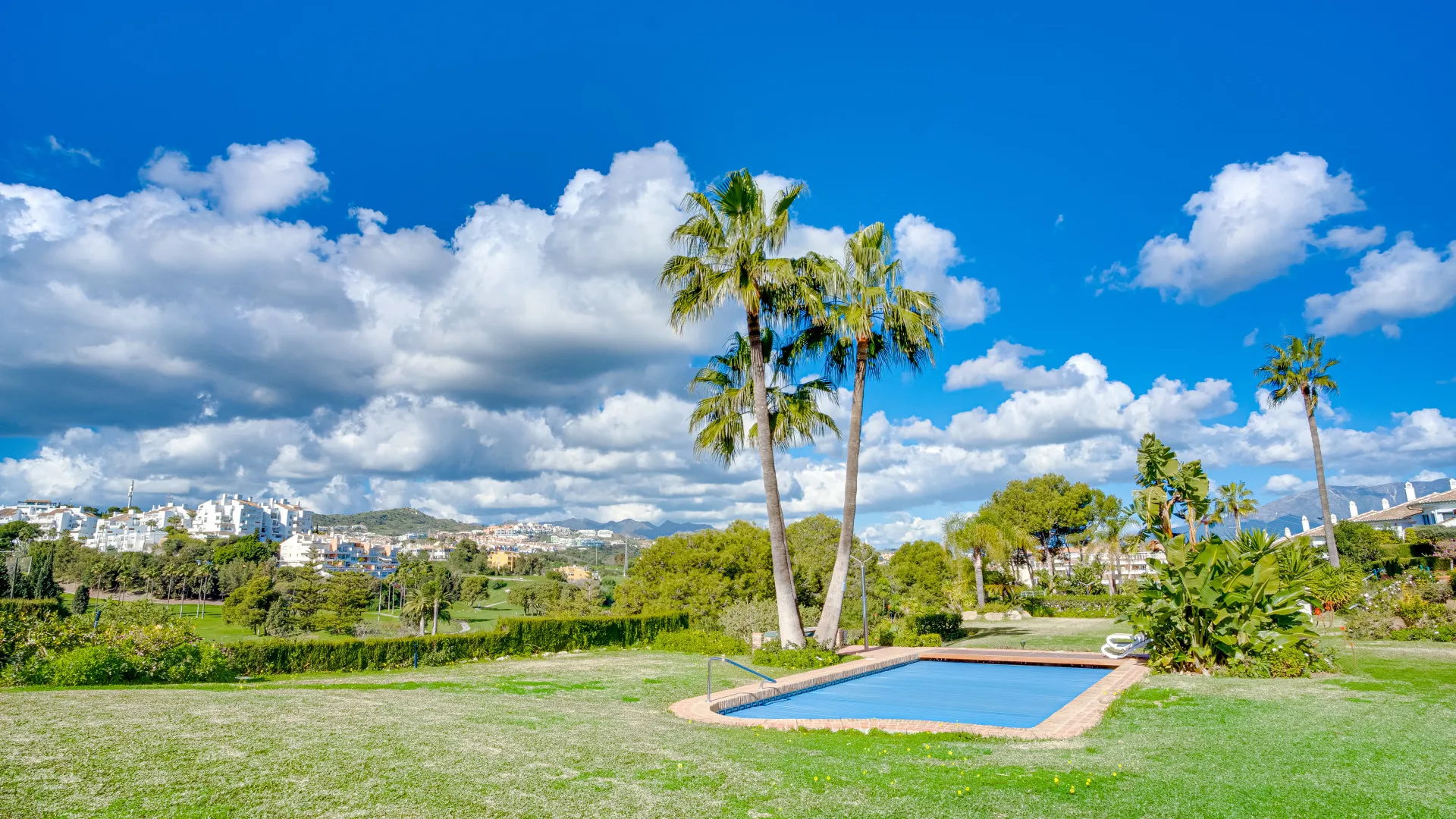 For sale Riviera del Sol 3 bedrooms semi detached villa