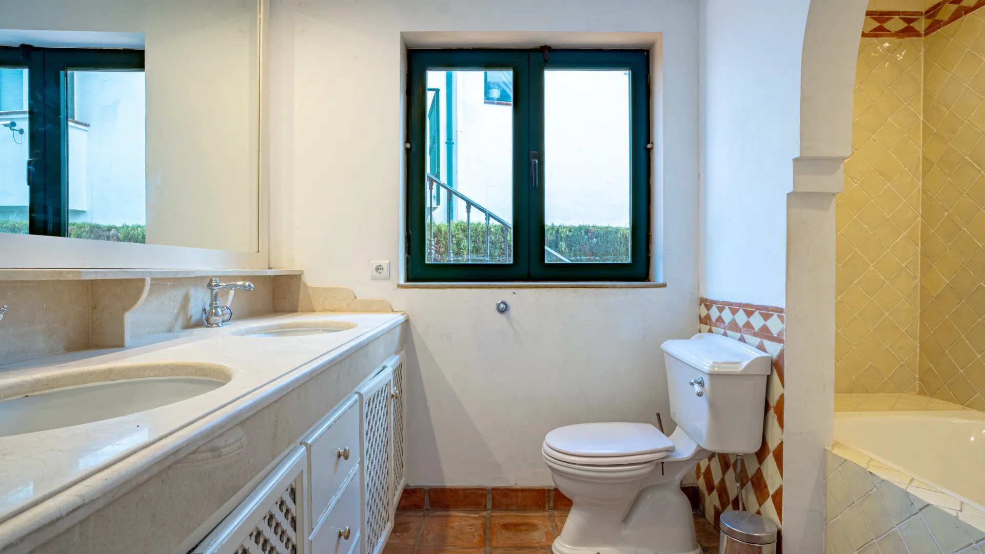 For sale Riviera del Sol 3 bedrooms semi detached villa