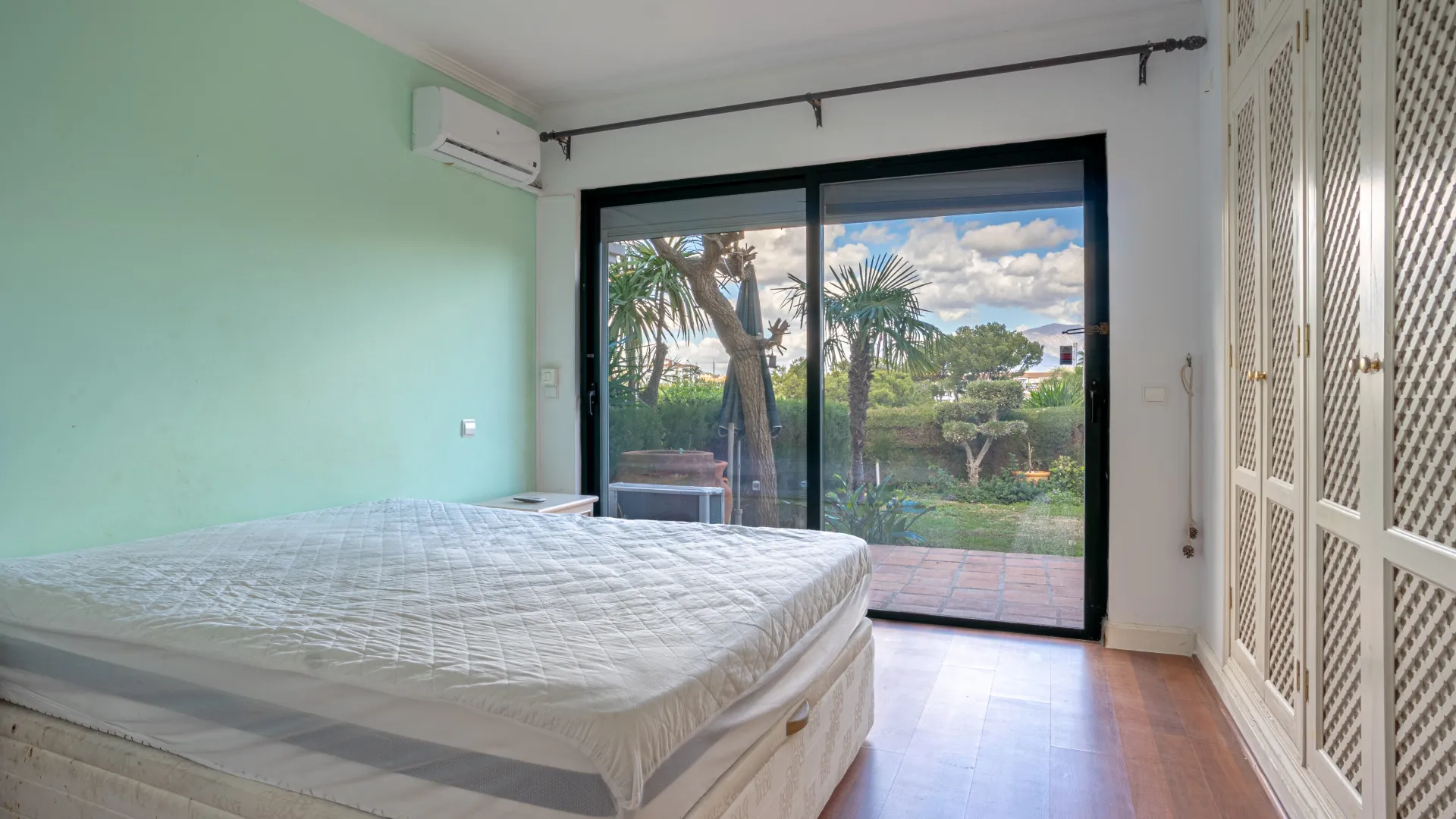 For sale Riviera del Sol 3 bedrooms semi detached villa