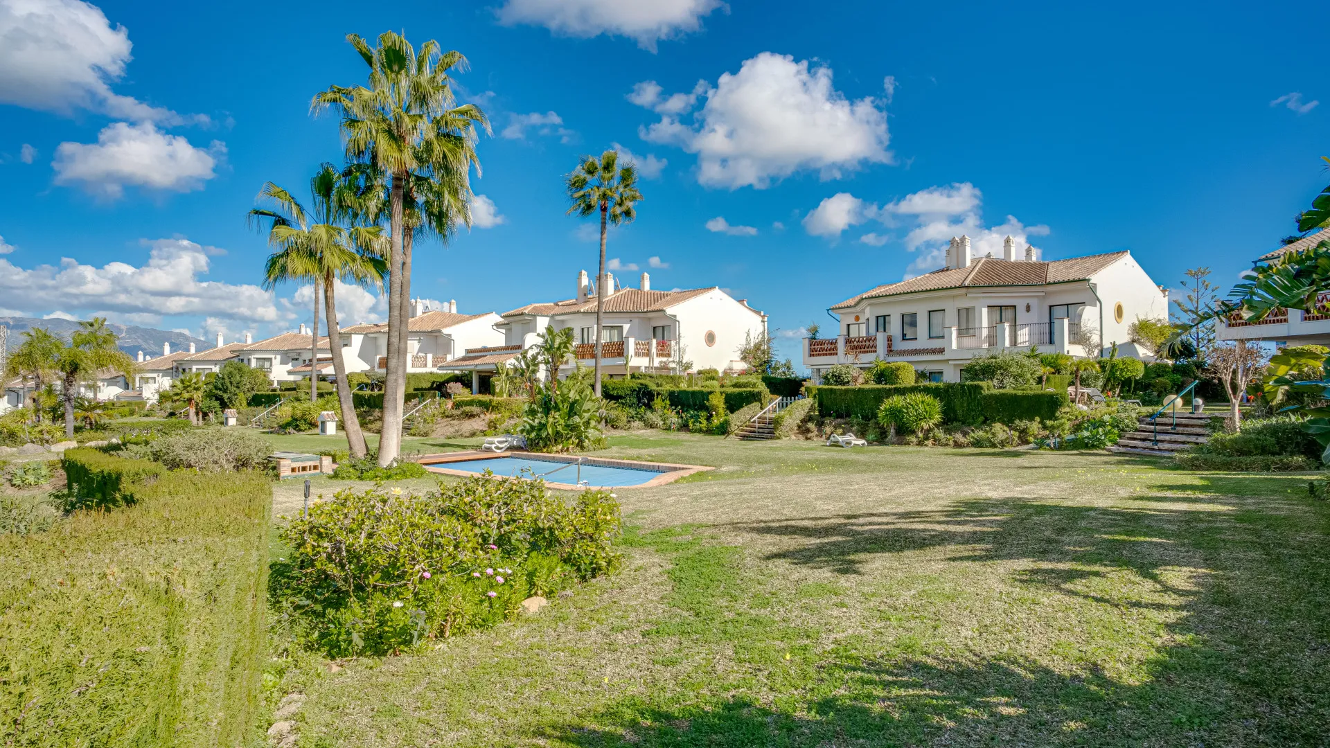 For sale Riviera del Sol 3 bedrooms semi detached villa