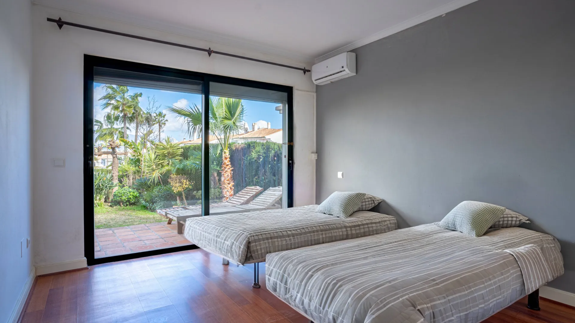 For sale Riviera del Sol 3 bedrooms semi detached villa