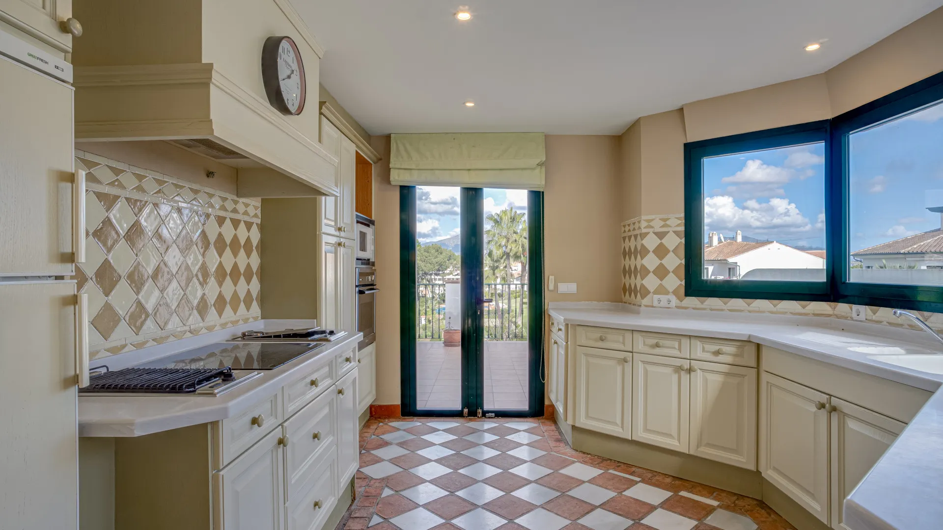 For sale Riviera del Sol 3 bedrooms semi detached villa