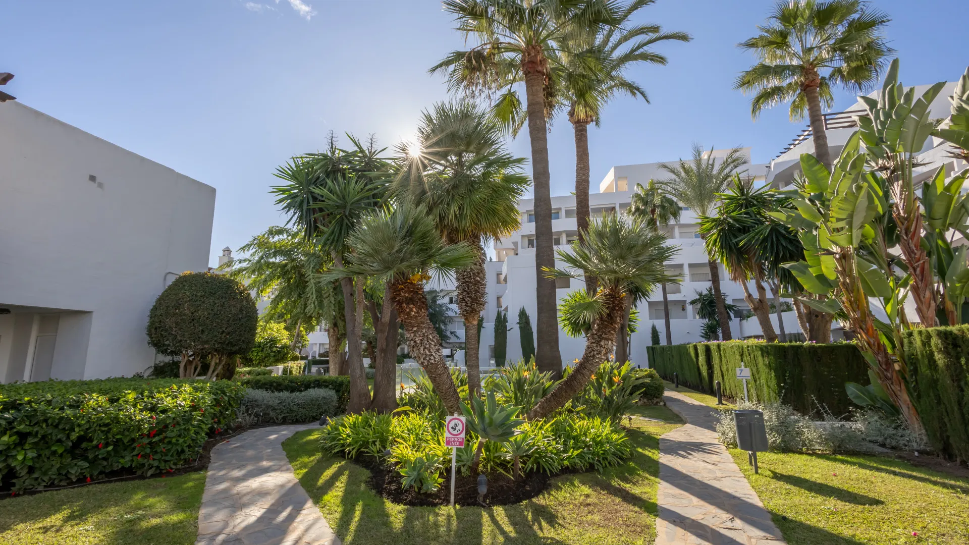 For sale Jardines de Andalucia 2 bedrooms apartment