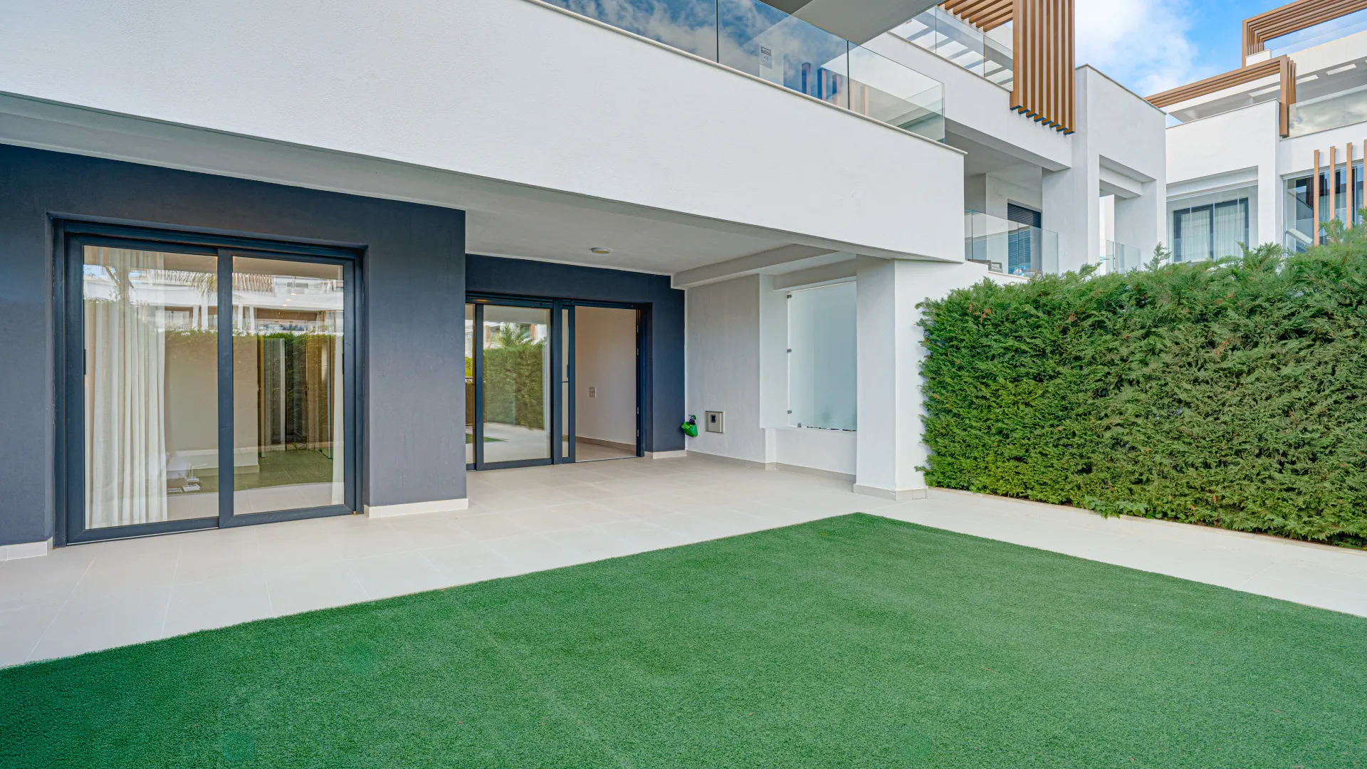 For sale ground floor apartment in Cancelada