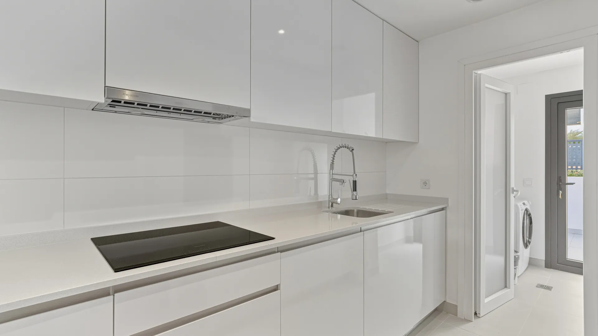 For sale ground floor apartment in Cancelada