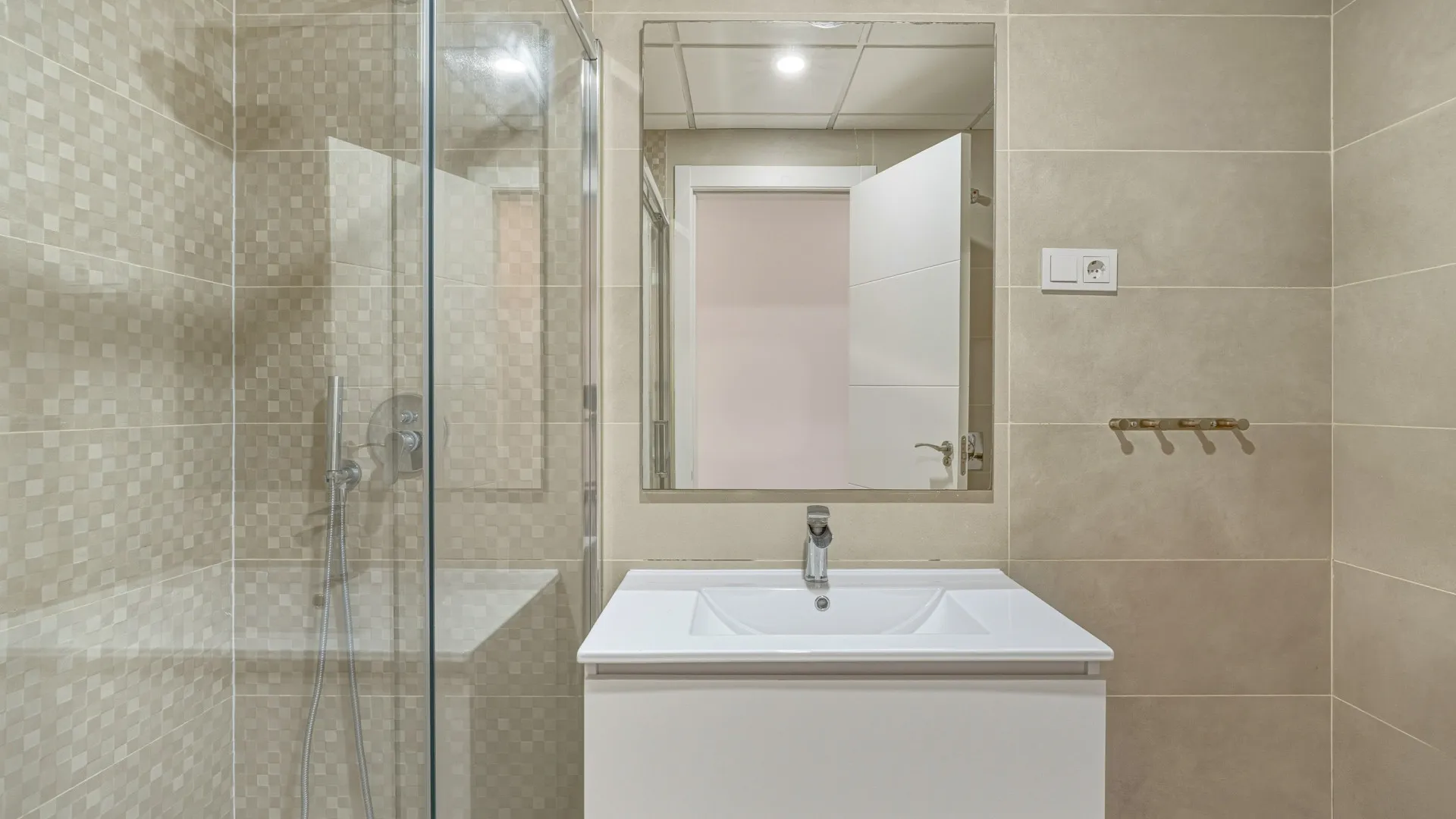 For sale ground floor apartment in Cancelada