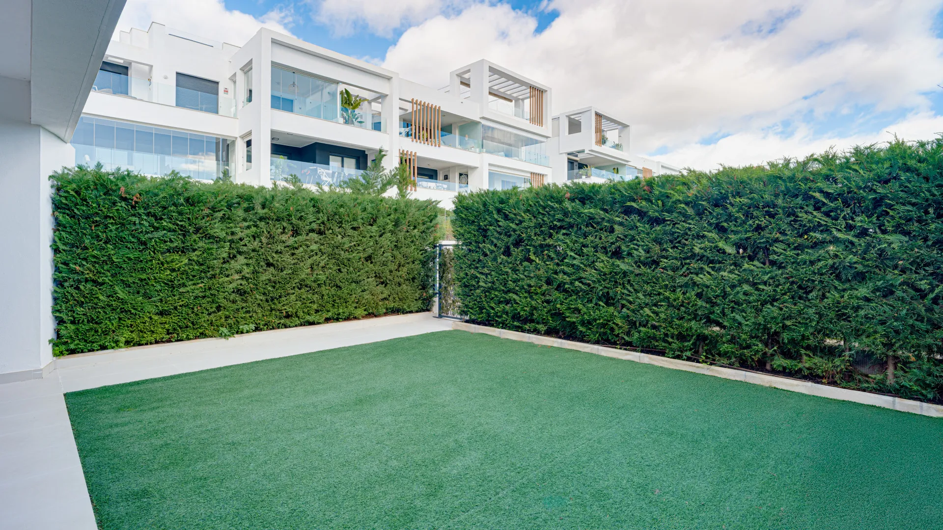 For sale ground floor apartment in Cancelada