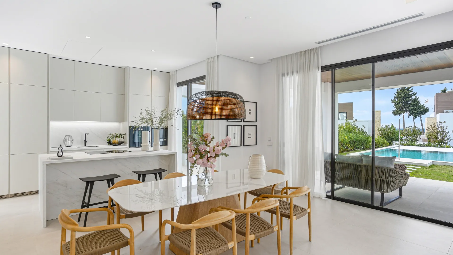 Villa for sale in Marbella Golden Mile