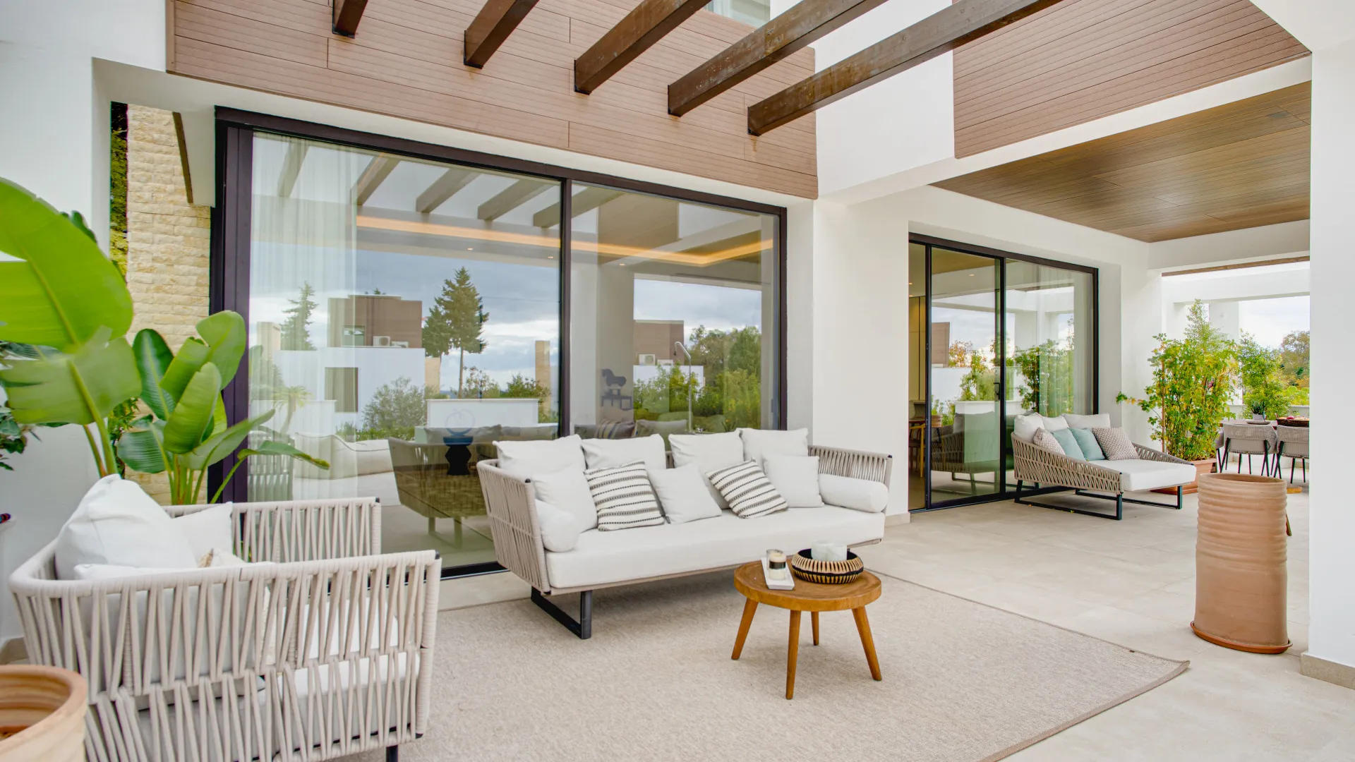 Villa for sale in Marbella Golden Mile