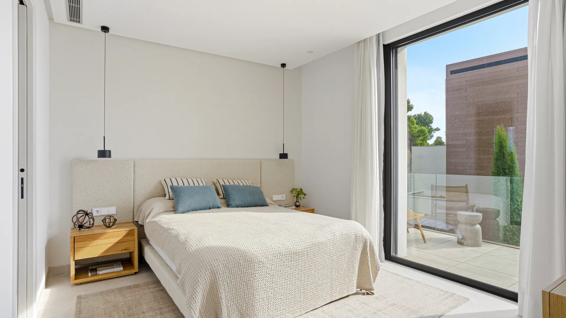 Villa for sale in Marbella Golden Mile