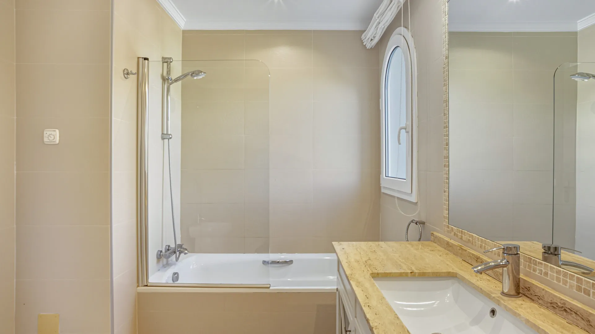 For sale villa in Los Flamingos